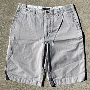 Banana Republic men’s classic shorts